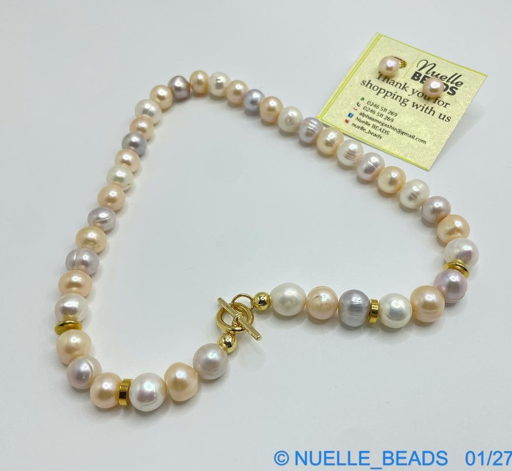 multicoloured pearl jewellery set